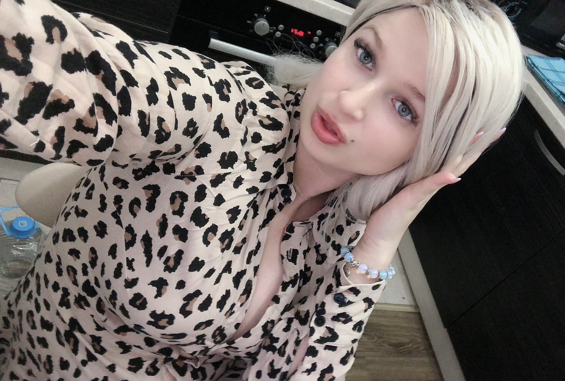 Mooncandygirl Free Live Webcam Show & XXX Chat | xLiveSex