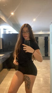 Babyy_B Public Pic 5