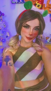 Lila_bratzz Christmas is here! 🎅🏼🎁 Pic 2