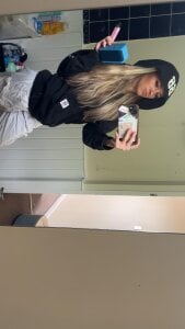 Angelloverxo Public Gambar 9