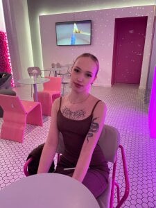 Grace_Glend Public Pic 8