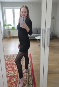 _LOLA-LOLA_ Public Foto 2