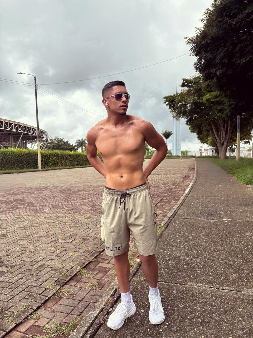 Aaronfox_x Poză populară 3647