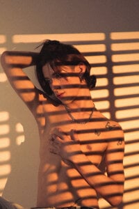 Kitsuneplay_ Public Immagine  3