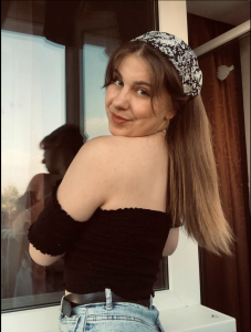 GingerPinky Public Pic 2