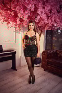 may_wood come closer, feel the touch of my skin 사진 6