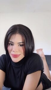 AliciaNinfetinha Public Pic 6