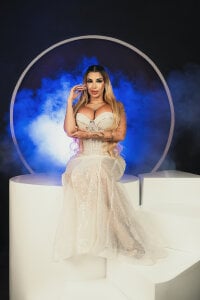 Glowing in the dark od SophiePalmer  3 snímek