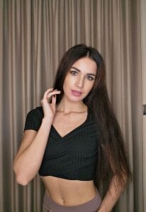 Zoryanne Public Pic 2