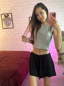 UliaNeer modest girl in pajamas Pic