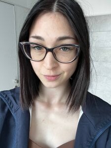 CharitaTafel Hot But Sweet 🍓 Pic 3