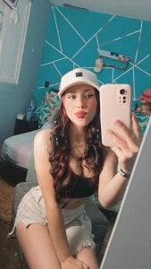 ElaSalvatorehh Public Hình 6