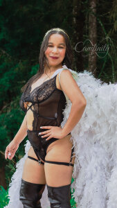 Miranda_Laurent ✨ An angel fell from heaven… straight to your screen 😇 Pic 3