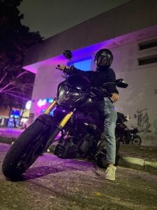 kaitt_ I LOVE MOTORCYCLES💖 Pic