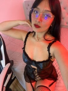 Scarlett_Millerw Red is my color! ❤️ Pic 4