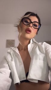 Abigail_29be your sex teacher, mm I like it👩🏻‍🏫💦 Bild