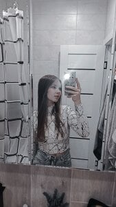 nelli_lux_ Public Pic 4