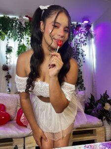 Public de cata_desire  4 Imagens