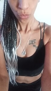 prettyblueeyes420 Public Pic 2