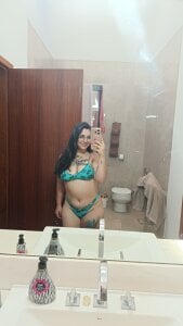 agnesmartins poolparty Pic 2