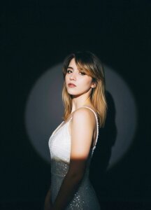 VelvaKientz Public Pic