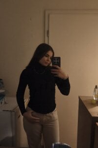 Mona_Slearys just cute me^^ Pic