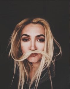 Luna__Lewis portraits of your queen Foto 6