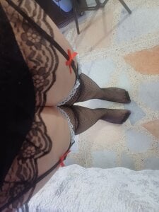 Uzra_hayed do you like my socks? XXX Photo 2