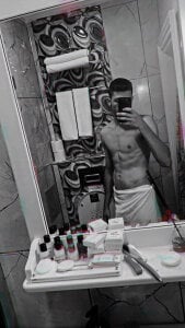 Public de HugeWhiteBoy  4 photos