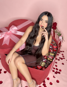 alisonnwalker2025 Chocolates and Balloons Gambar