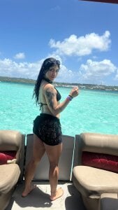 Raven_Witch_ Living the good life... with sun, beach, and sea vibes ☀️🏖️🌊 Pic 2