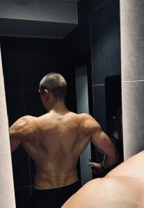 Ryan_Dozer Public Pic