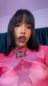 Naia-Nore Sweet But Dangerous 🍬🖤 Pic 2