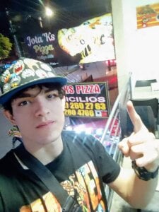 day off de themaykiin18  2 Imagens