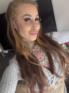 Black_sweet_Rose New hairstyle Pic