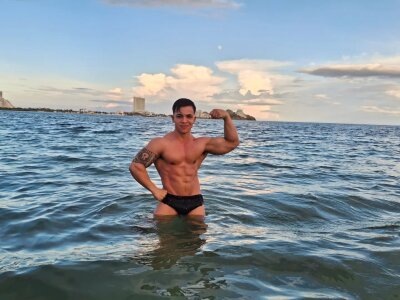 PowerExplosive--PAPITO MI REY--图片