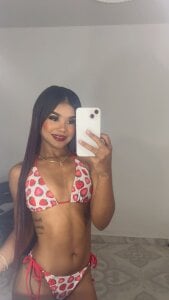 mia_fernand Your sweet and delicious strawberry💖🔥 зображення 2