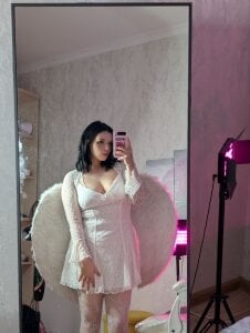 DorisGaillard will anyone believe that I am an angel? Pic