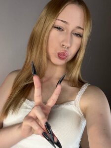 OraCurrington go to the moon🌙 Pic