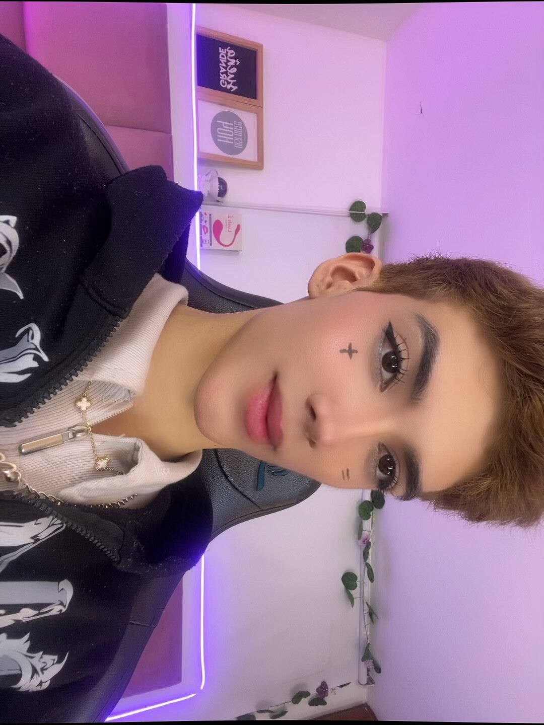 Baby_FenixTS adlı kullanıcının viral fotoğrafları:  8202