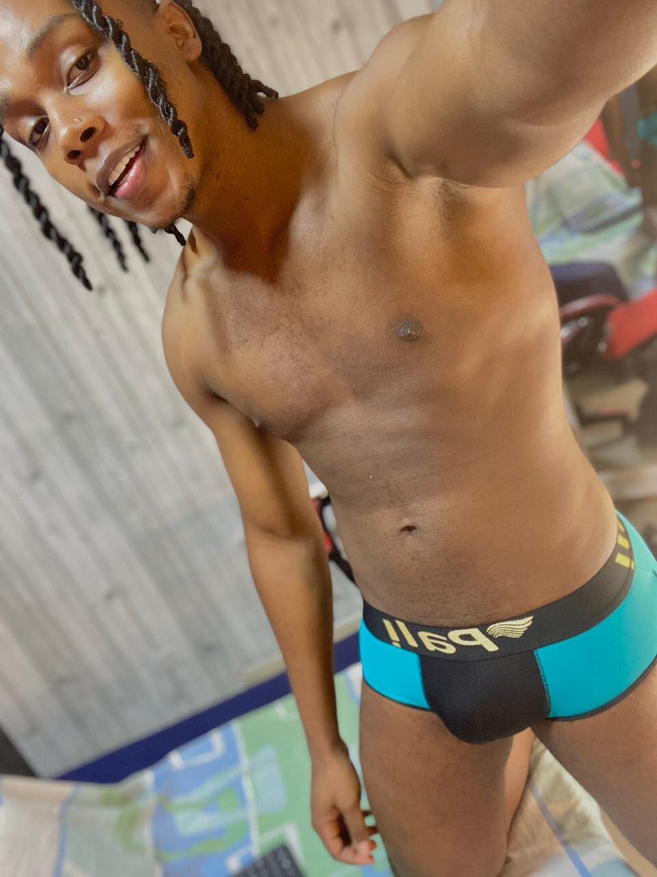 DominicSccott immagine di tendenza 5778