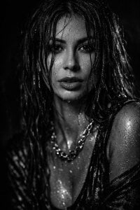 Sonalegend_ in black Pic 4