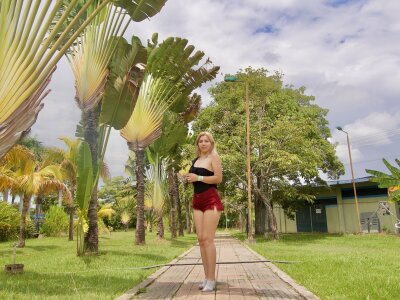 k-rito_pool day图片 9