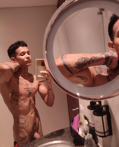 strong_dick7in Public 사진 4