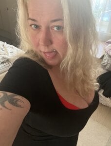 JenniferCarmen: Public ( 4 фото)