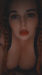 Ally-katt A tease for you 😘 Pic 6