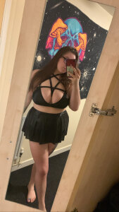 bigtits_lovesdick