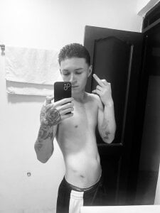 Monkey_xx Public Pic