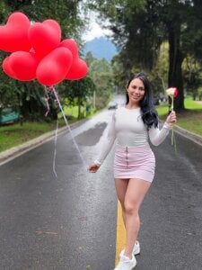 Ariana_rouse happy valentine ❤️💕  4টি ছবি