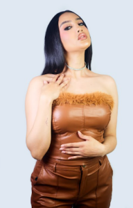 :) od BEELLA_TAY1  6 snímek